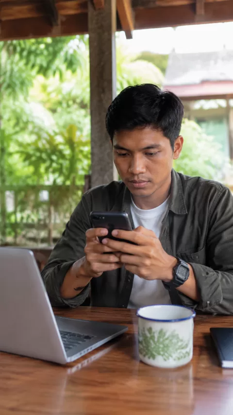 Trik Menghemat Kuota Saat Mengunduh APK di Android